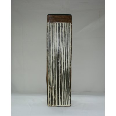 Vaso quadrato in terracotta rivestito in bambù